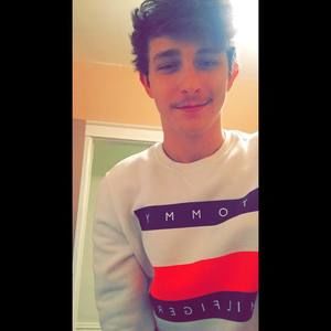 Meet your Posher, Dylan